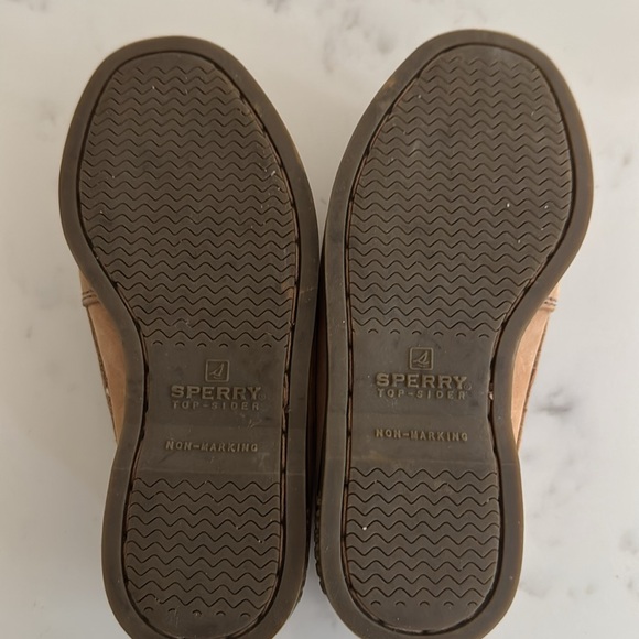 Kids Sperrys - Picture 3 of 4